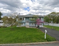 Unit for rent at 15 Castle Court, Haverstraw, NY, 10984