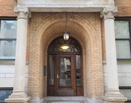 Unit for rent at 1023 W Balmoral Avenue, Chicago, IL, 60640