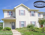 Unit for rent at 1922 Center St, Columbia, MO, 65203