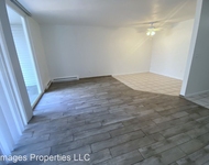 Unit for rent at 13424 Ne Sandy Blvd., Portland, OR, 97230