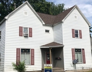 Unit for rent at 109 S. 12th, Herrin, IL, 62948