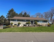 Unit for rent at 280 Oak Ridge Road, Stratford, Connecticut, 06614