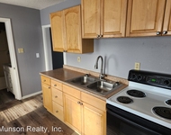 Unit for rent at 924 Farnam St, La Crosse, WI, 54601