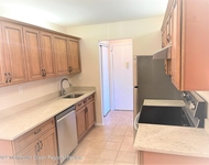 Unit for rent at 32 Meadow Green Circle, Manalapan, NJ, 07726