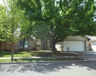 Unit for rent at 983 E. Muncie Avenue, Fresno, CA, 93720
