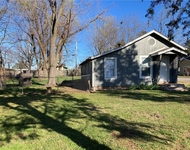 Unit for rent at 837  S Elm  St, Siloam Springs, AR, 72761