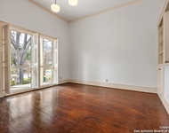 Unit for rent at 636 Patterson Ave, Alamo Heights, TX, 78209-5626