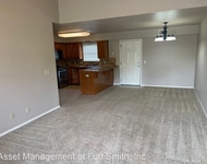 Unit for rent at 5500-5515 Summit Court, Fort Smith, AR, 72903