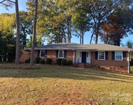 Unit for rent at 1427 Woodberry Road, Charlotte, NC, 28212