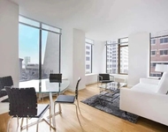10 Hanover Square - Photo 1