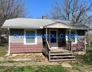 Unit for rent at 912 E Stone St, Independence, MO, 64050