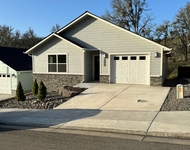 Unit for rent at 1750 Ne Alameda Ave, Roseburg, OR, 97470