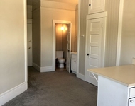 Unit for rent at 2510 Se Clinton/2717 Se 26th, Portland, OR, 97202