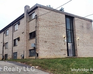 Unit for rent at 694 Gholson Avenue, Cincinnati, OH, 45229