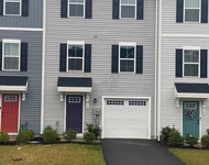 Unit for rent at 98 Ogunquit Dr, MARTINSBURG, WV, 25403