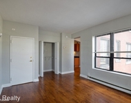 Unit for rent at 732 W Bittersweet Pl., Chicago, IL, 60613