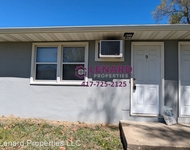 Unit for rent at 210 W South St, Bolivar, MO, 65613