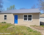 Unit for rent at 420 Se Pinecrest Dr, Topeka, KS, 66605