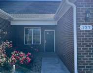 Unit for rent at 127 Villa Oak Cir, Bedford, VA, 24523