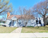 Unit for rent at 814 Anderson Street, Denton, TX, 76201