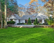 Unit for rent at 16 Livery Lane, East Hampton, NY, 11937