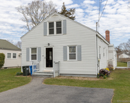 Unit for rent at 41 Harbor Avenue, Madison, Connecticut, 06498