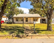 Unit for rent at 611 N 5th Street, Clinton, OK, 73601