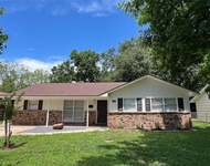 Unit for rent at 523 Wisteria Street, Lake Jackson, TX, 77566