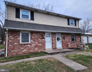 Unit for rent at 422 Saw Mill Lane, HORSHAM, PA, 19044