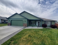 Unit for rent at 3804 W 22nd Ct, Kennewick, WA, 99338