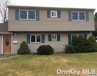 Unit for rent at 105 Hardy Lane, Westbury, NY, 11590