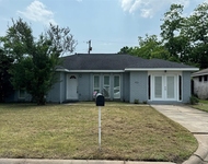 Unit for rent at 416 Avondale Lane, Friendswood, TX, 77546