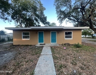Unit for rent at 329 N Caroline Street, Daytona Beach, FL, 32114