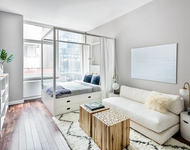 West 28th, Chelsea - Photo 1