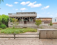Unit for rent at 32 Schooner Walk, Islip, NY, 11770