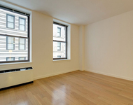 Wall Street - Photo 1