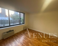 York Avenue - Photo 1