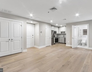 222 W Rittenhouse Square - Photo 1