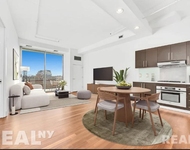 Gold Street - Photo 1