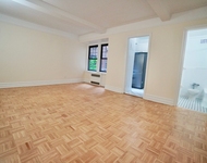 95 Christopher Street - Photo 1