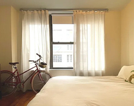 71 Pineapple Street - Photo 1