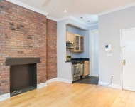 Avenue B - Photo 1
