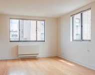 UWS 2 bedroom 2 bath - Photo 1