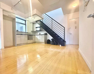 Avenue C - Photo 1