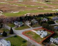 Unit for rent at 17 Underhill Drive, Southampton, NY, 11968