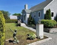 Unit for rent at 6 White Lane, Hampton Bays, NY, 11946