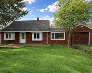 Unit for rent at 24 Lindner Place, Smithtown, NY, 11787