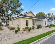 Unit for rent at 420 Nw 1st Street, FL, 32601