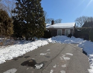 Unit for rent at 40 Roman Road, Southampton, NY, 11968
