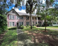 Unit for rent at 414 Ne 5th Avenue, FL, 32601